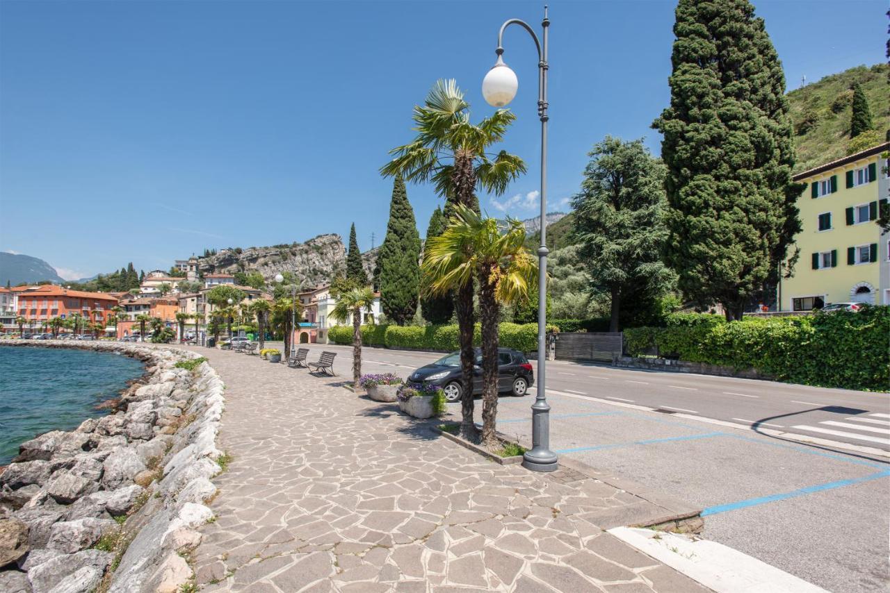 Casa Valery Apartment Torbole Sul Garda Екстериор снимка